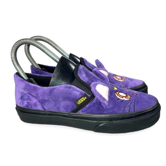 Sailor Moon Pretty Guardian Luna Slip-on Vans Sneakers Purple / Black Youth 2 - Picture 5 of 12